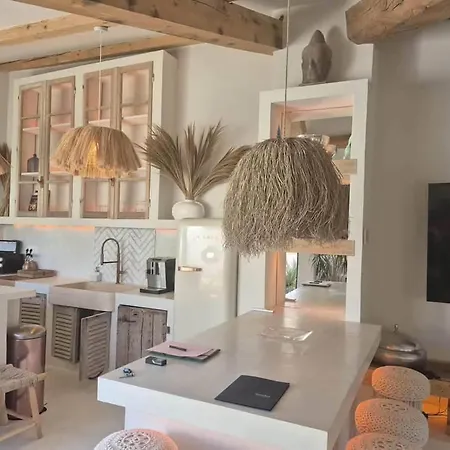 Maison De La Tour Holiday home
